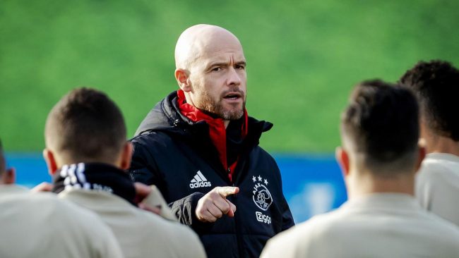 Barcelona dikabarkan sedang melakukan pengincaran dan tertarik untuk merekrut pelatih Ajax Amsterdam, Erik Ten Hag